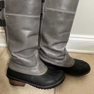 Sorel boots -used but in good condition.